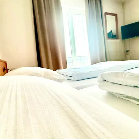 Landeroith Hotel 2*